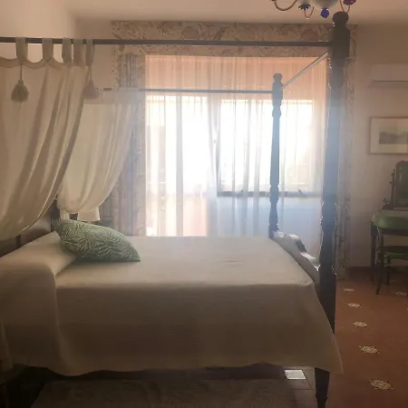 La Terrazza Di Anna 3*