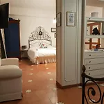 게스트하우스 La Terrazza Di Anna 사사리