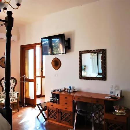 La Terrazza Di Anna Affittacamere