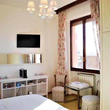 La Terrazza Di Anna Affittacamere 2*