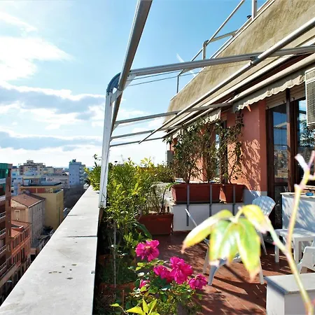 Konukevi La Terrazza Di Anna 3*